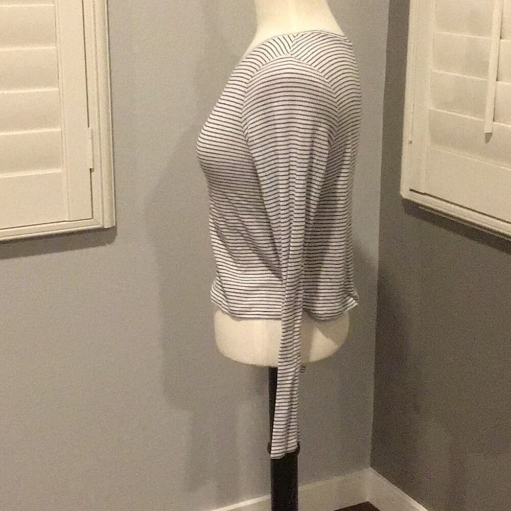 Long Sleeve Stripe Top Black White Small - Picture 3 of 3